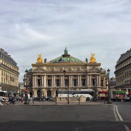 法国巴黎7日6晚私家团