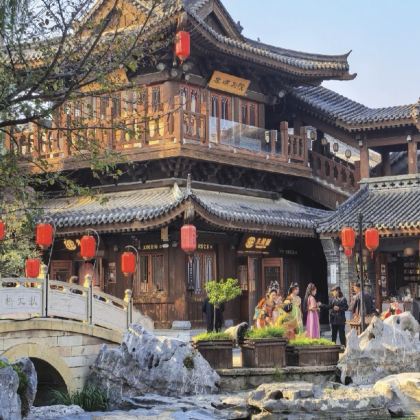 洛阳龙门石窟+云台山风景名胜区+安阳殷墟博物馆+白马寺6日5晚私家团