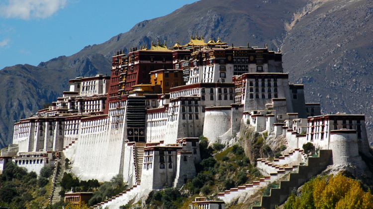 8D7N · Group Tours · China + Tibet + Lhasa + Potala Palace +Yamdrok Lake + Shigatse + Everest Base Camp + Gyatso + Lhakhang + Ula Pass + Princess Wen's Evening Party + Namtso Lake