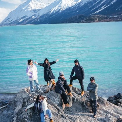 稻城亚丁+西藏然乌湖+怒江72拐+鲁朗景区+色季拉山口+羊卓雍错+姊妹湖+东达山垭口+布达拉宫12日11晚跟团游