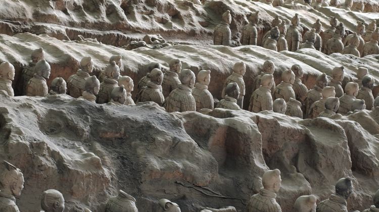 3D2N · Group Tours · No rush + Relaxed Travel and Most popular + Xi'an + Emperor Qinshihuang's Mausoleum Site Museum + Huaqing Palace + Xi'an Muslim Quarter