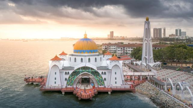 泰國+新加坡+馬來西亞10日9晚跟團遊·純玩+全程8晚5鑽+保證1晚波德申水上屋+沙美島+聖淘沙+波德申+境外領隊+導遊