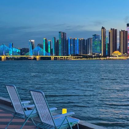 长沙+韶山+毛泽东同志故居2日1晚私家团