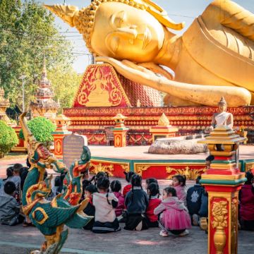 老挝万象+万荣+琅勃拉邦6日5晚私家团