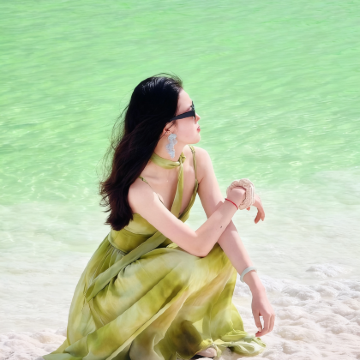 察尔汗盐湖+青海湖景区+茶卡盐湖+敦煌6日5晚拼小团