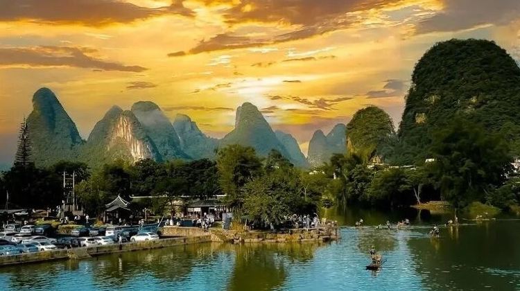 5D4N · Private Tours · China + Guilin + Yangshuo + Guilin Li River Scenic Area