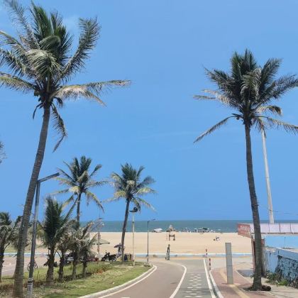 塘厦公园+茂名电白区童子湾旅游景区+鼎龙湾+金沙湾公园+湛江红嘴鸥游船+特呈岛+赤坎老街3日2晚跟团游