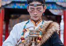 成都+九寨沟+黄龙风景名胜区+三星堆博物馆6日5晚跟团游·携程专线&周135特价〓金牌导游〓2+1保姆车〓亲子游&三星堆精讲【B线高铁往返〓C线汽车进高铁出〓D线20人+腿托保姆车】赠108元表演午宴+旅拍&下午茶+24H接送