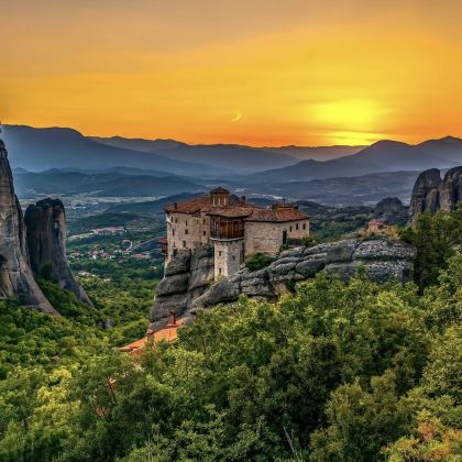 希腊雅典+圣托里尼+扎金索斯+梅黛奥拉+德尔菲9日8晚私家团