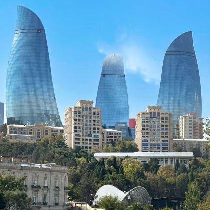 阿塞拜疆巴库+戈布斯坦区+沙马基+舍基区+格鲁吉亚西格纳吉+第比利斯+亚美尼亚埃里温15日12晚私家团