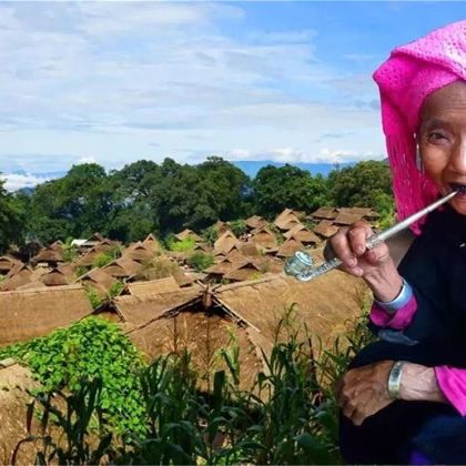 云南昆明+新平云南哀牢山国家级自然保护区+临沧+沧源+普洱+西盟+澜沧+景迈山茶林文化景区8日7晚拼小团