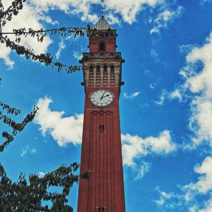 英国大伦敦+科茨沃尔德+伯明翰+华威大学+莎士比亚出生地+牛津+温莎城堡+布莱尼姆宫+坎特伯雷+多佛尔白色悬崖7日6晚拼小团