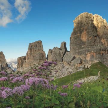 奥蒂塞伊+阿尔卑斯休斯山+米苏里纳湖+富内斯谷+多洛米蒂山脉+科尔蒂纳丹佩佐+威尼斯+米兰8日7晚私家团