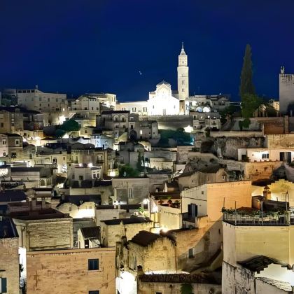 意大利罗马9日8晚拼小团