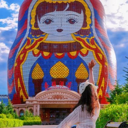 沈阳+丹东+长白山+镜泊湖风景区+哈尔滨+齐齐哈尔+海拉尔+呼伦贝尔+满洲里+漠河+黑河+五大连池风景区+伊春14日13晚跟团游