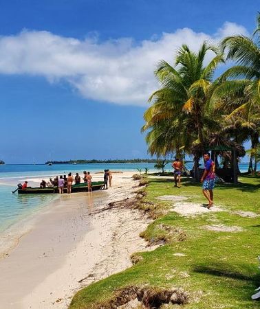 4D3N • San Blas Islands 4D/3N Trip with Holandeses Cays & Boat Tour