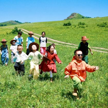 秦皇岛+北戴河+乌兰布统旅游区+木兰围场+承德避暑山庄+坝上6日5晚拼小团