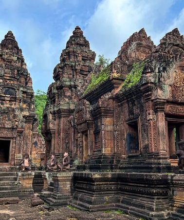2D1N • 2-Day Angkor Wat and Banteay Srei with Countryside Exploration