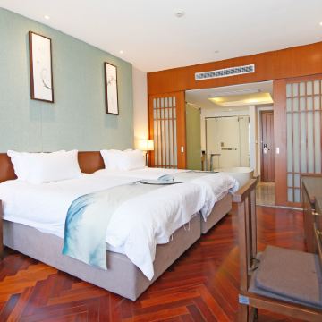 浙江宁波+普陀山风景区+洛迦山4日3晚跟团游