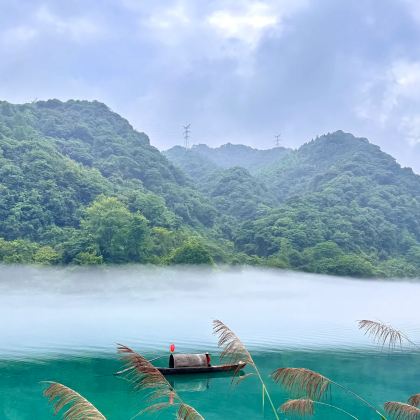 郴州+莽山五指峰景区+东江湖旅游区+高椅岭旅游区3日2晚私家团