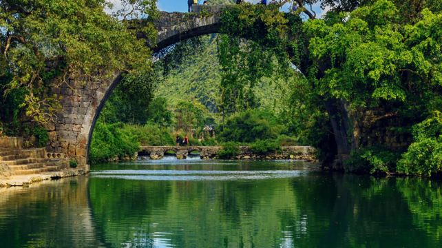 5-Day Guilin & Yangshuo Discovery Private Tour·Li River, Yulong River Bamboo Raft, Longji Rice Terraces and Elephant Trunk Hill