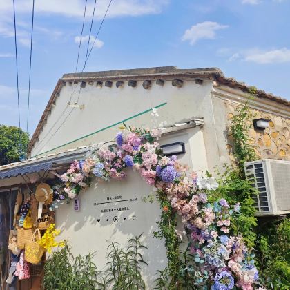 广西崇左+德天跨国瀑布景区+伏那秘境+峒那屿湾景区+明仕村+北海涠洲岛5日4晚拼小团