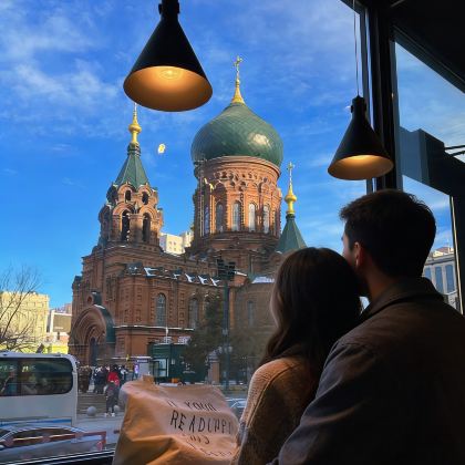 哈尔滨+齐齐哈尔+呼伦贝尔+额尔古纳+黑河+呼玛10日跟团游