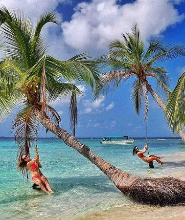 3D2N • 1- or 2-Nigh in Perro Chico Island, San Blas Guna Ayala