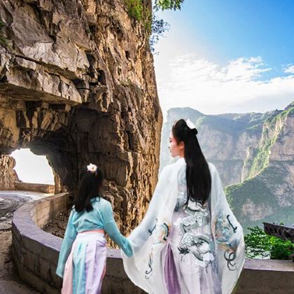 河南郑州+洛阳+开封+安阳+万仙山景区+云台山风景名胜区7日6晚跟团游