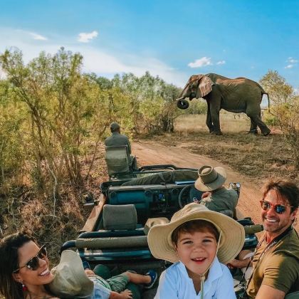 肯尼亚14日12晚私家团