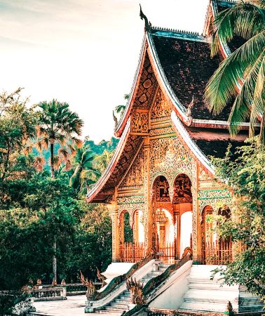 6D5N • Laos Vientiane | Vang Vieng | Luang Prabang | 0 Shopping | Keep your date with Laos, explore the thousand-year-old ancient capital of Luang Prabang, encounter the devotion of alms giving, and understand Laos amidst its Zen atmosphere and vibrant daily life