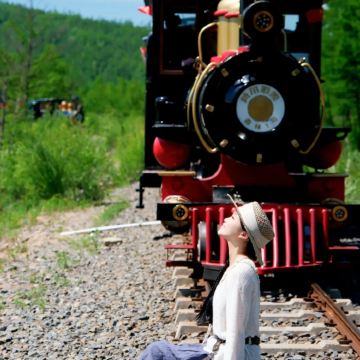 哈尔滨+漠河北极村5日4晚私家团