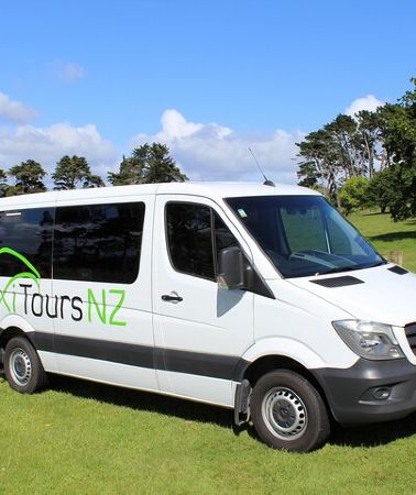 2D1N • 2-Day Hobbiton, Rotorua, Waitomo Caves Tour from Auckland with Accommodation