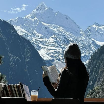 香格里拉+普达措国家公园+白水台+无底湖+梅里雪山5日4晚拼小团