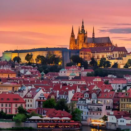 捷克布拉格+克鲁姆洛夫8日7晚私家团