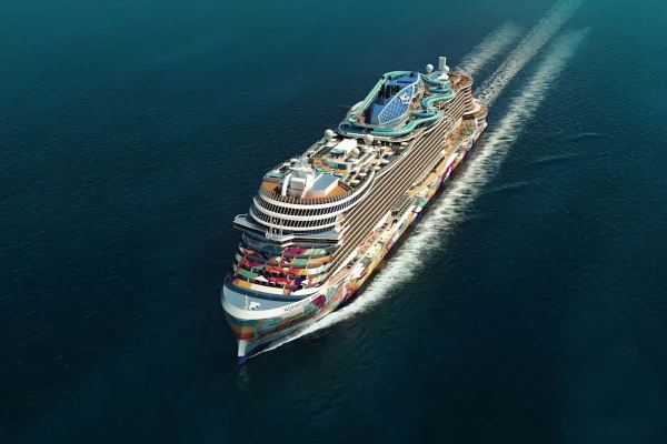 8 days · Caribbean · Miami - Roatan - Harvest Caye - Cozumel - Great Stirrup Cay - Miami