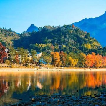 浙江温州楠溪江+百丈漈-观景台+雁荡山4日3晚拼小团