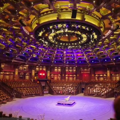 汉中龙头山国际旅游度假区+兴汉胜境+安康瀛湖生态旅游区管理委员会+香溪洞公园+中坝大峡谷+凤堰古梯田6日5晚私家团