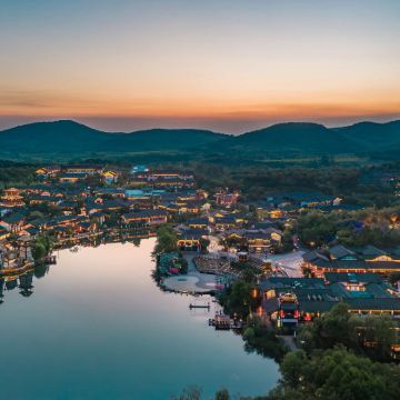 常州环球恐龙城+茅山东方盐湖城3日2晚自由行