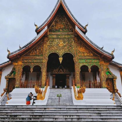 琅勃拉邦+关西瀑布+普西山3日2晚自由行