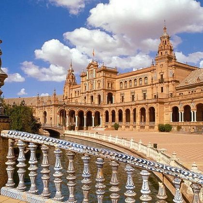 西班牙马德里+巴塞罗那+托莱多6日5晚自由行