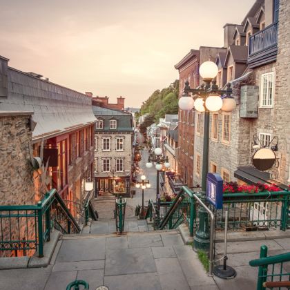 加拿大蒙特利尔+魁北克城+渥太华3日2晚跟团游