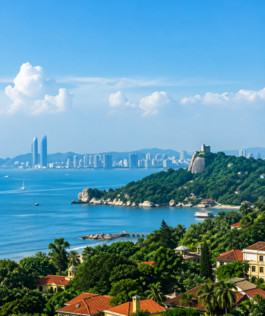 9D8N • Xiamen + Kulangsu + Quanzhou + Wuyishan + Fujian Tulou Scenic Area + Chaoshan Area