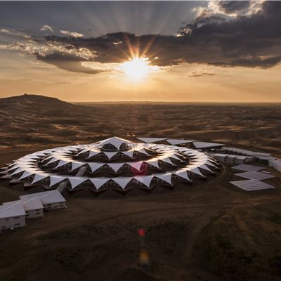 内蒙古呼和浩特+乌兰哈达火山地质公园+辉腾锡勒草原+响沙湾6日5晚私家团