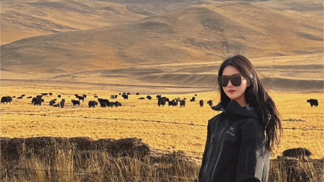 8-Day Best of Yunnan Private Tour from Kunming· Dali, Lijiang, Shangri-La, Green Lake, Dukezong Ancient Town, Blue Moon Valley | Jiuxiang Scenic Region | 