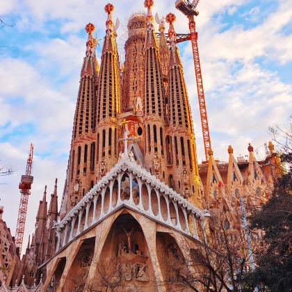 西班牙马德里+托莱多+科尔多瓦+塞维利亚+马拉加+格拉纳达+巴塞罗那13日12晚拼小团