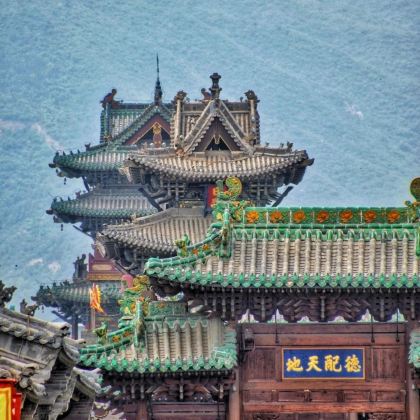 山西太原+乔家大院文化园区+平遥古城+小西天+山西黄河壶口瀑布旅游区5日4晚私家团