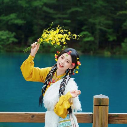 成都+九寨沟+黄龙风景名胜区5日4晚私家团