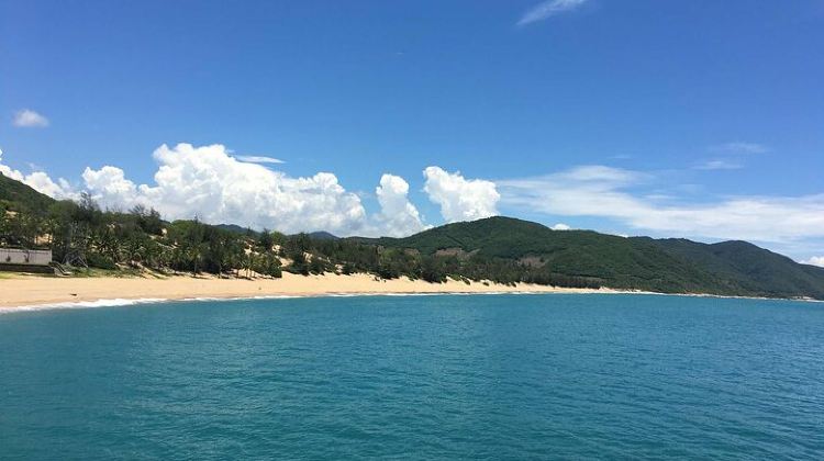 4D3N · Private Tours · 4 Days Classic Sanya Private Tour with Airport Transfer