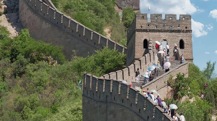 历史人文•5天4夜北京研学独立营｜鸟巢+天安门+故宫+前门大街+圆明园+长城+全聚德烤鸭+环球影城3项快速通道+南锣鼓巷+老北京炸酱面+老北京火锅+当地4钻酒店+高标准餐饮+专业研学团队保障=充实2025夏令营·历史人文•5天4夜北京研学独立营｜鸟巢+天安门+故宫+前门大街+圆明园+长城+全聚德烤鸭+环球影城3项快速通道+南锣鼓巷+老北京炸酱面+老北京火锅+当地4钻酒店+高标准餐饮+专业研学团队保障=充实2025夏令营